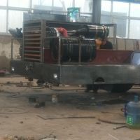 運梁車製作現場