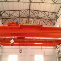 陝西榆林起重機專業製造商-雙梁橋式起重機