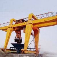 南昌抓鬥門式起重機