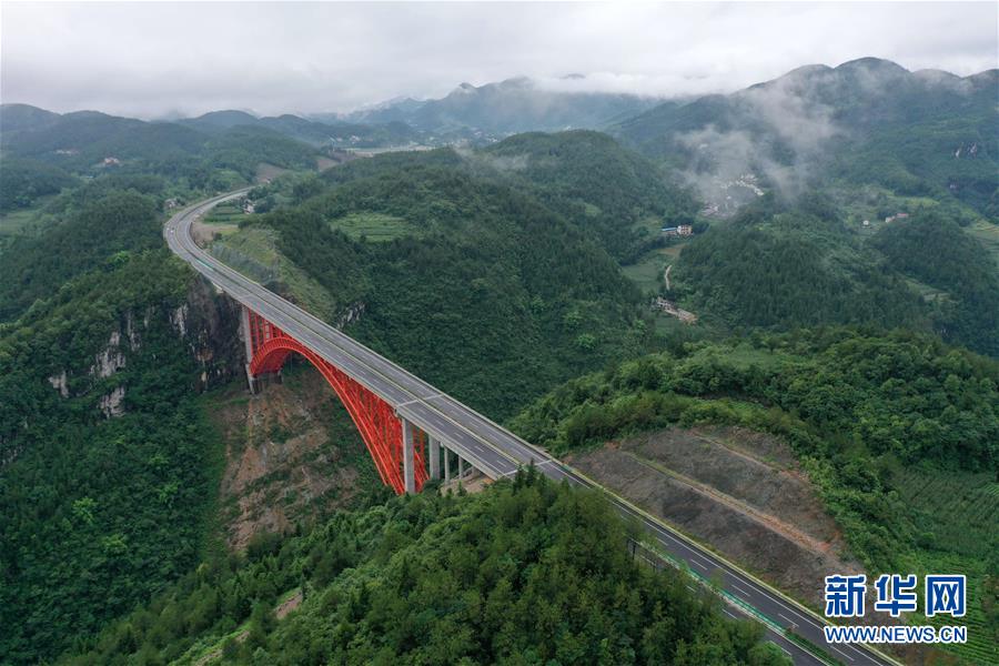 #（經濟）（1）湖北宣鶴、建恩高速建成通車