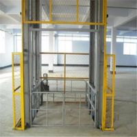 成都液壓升降設備廠家—升降貨梯定製