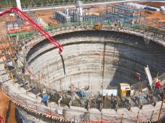 洋浦保稅港區：項目建設熱火朝天