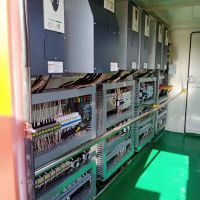 河南長垣起重機專用電氣室聖斯電氣