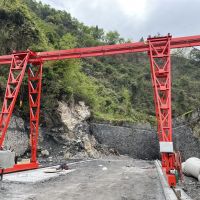 湖北省宜昌市龍門吊，行吊，門式起重機