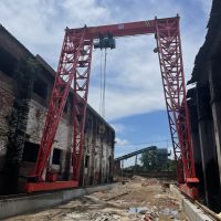 湖北省宜昌市五峰縣龍門吊，行吊，門式起重機