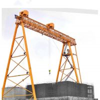 濟南抓鬥門式起重機