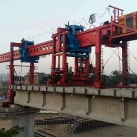 架橋機